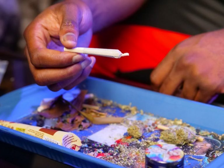 Welcome to your trusted cannabis shop in the heart of Prague