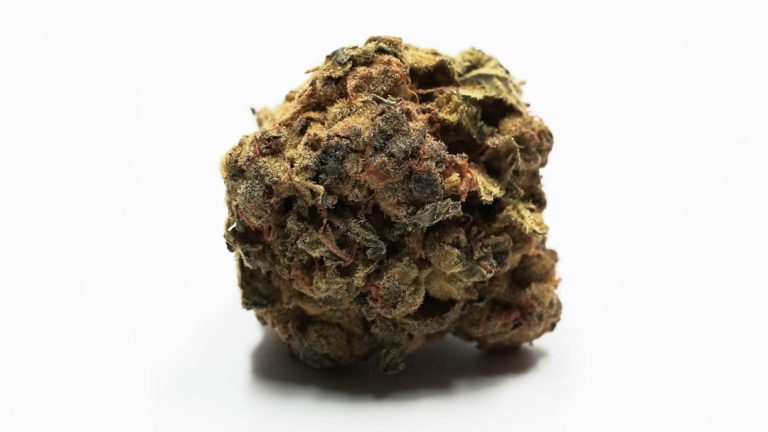 Prague cannabis delivery: same‑day THC chocolate delivery