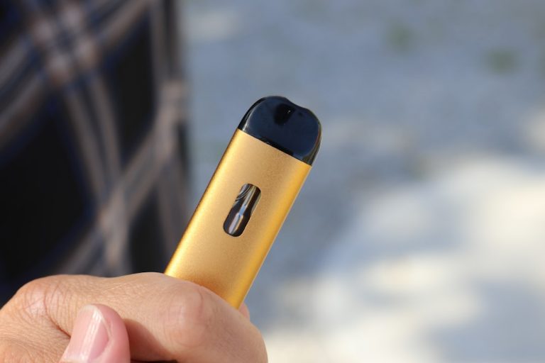 Fast THC Vape Delivery in Prague